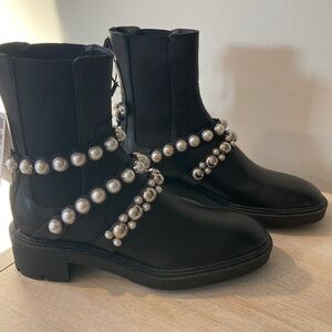 Black Boots with pearl detail